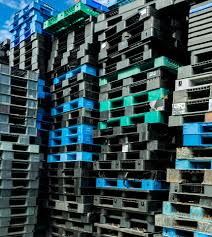 Plastik Palet – Hijyenik, Hafif ve Uzun Ömürlü